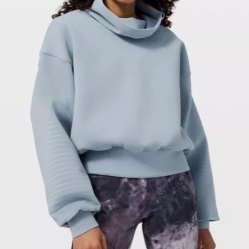 Lululemon Full Flourish Pullover